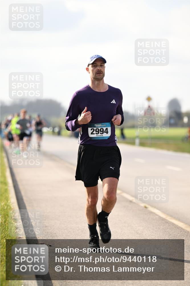 12.04.2026 - 45. Internationalen Wilhelmsburger Insellauf Dr. Thomas Lammeyer http://msf.ph/oto/9440118 12.04.2026 10:03:59 Laufen 2994 meine-sportfotos.de