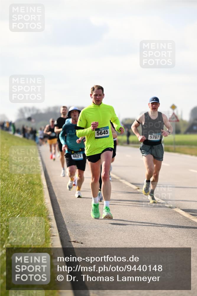 12.04.2026 - 45. Internationalen Wilhelmsburger Insellauf Dr. Thomas Lammeyer http://msf.ph/oto/9440148 12.04.2026 10:04:09 Laufen 4621, 5645, 5767 meine-sportfotos.de