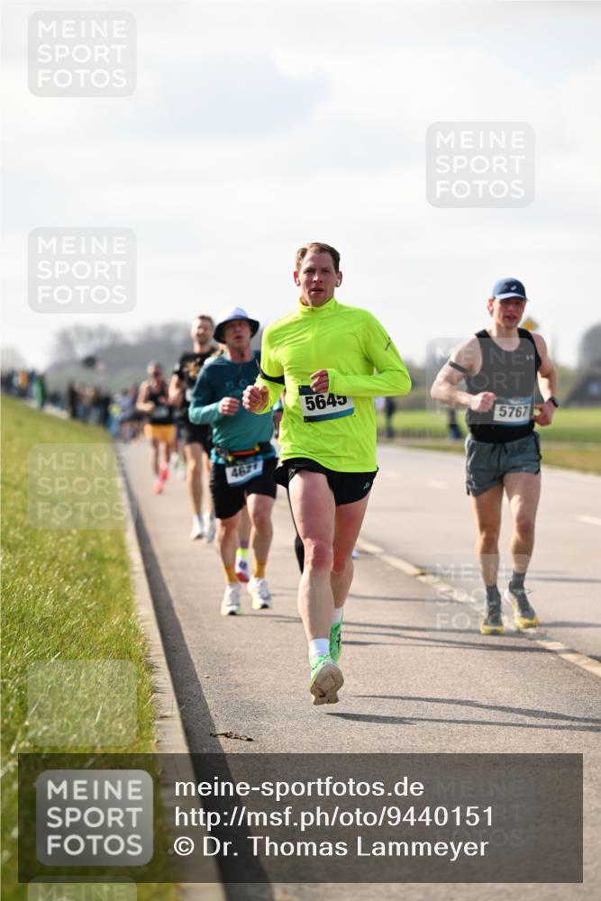 12.04.2026 - 45. Internationalen Wilhelmsburger Insellauf Dr. Thomas Lammeyer http://msf.ph/oto/9440151 12.04.2026 10:04:09 Laufen 4621, 5645, 5767 meine-sportfotos.de