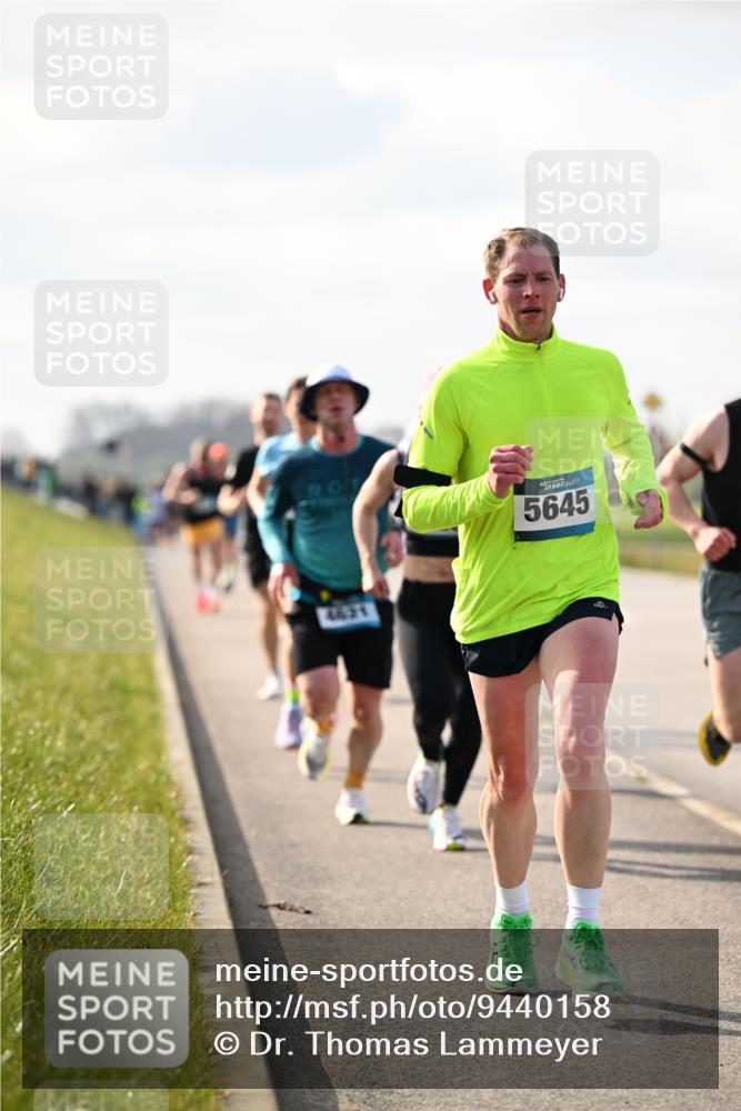 12.04.2026 - 45. Internationalen Wilhelmsburger Insellauf Dr. Thomas Lammeyer http://msf.ph/oto/9440158 12.04.2026 10:04:10 Laufen 4621, 4, 5645 meine-sportfotos.de