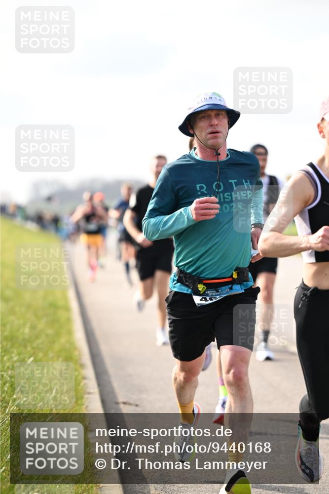 12.04.2026 - 45. Internationalen Wilhelmsburger Insellauf Dr. Thomas Lammeyer http://msf.ph/oto/9440168 12.04.2026 10:04:12 Laufen 2025, 50, 00 meine-sportfotos.de