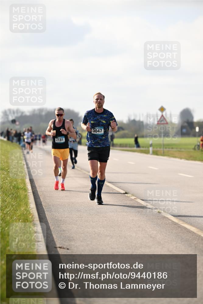 12.04.2026 - 45. Internationalen Wilhelmsburger Insellauf Dr. Thomas Lammeyer http://msf.ph/oto/9440186 12.04.2026 10:04:16 Laufen 2181, 3047 meine-sportfotos.de