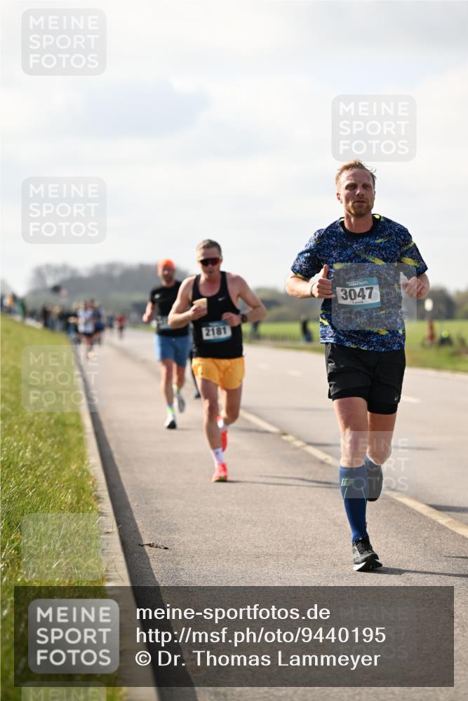 12.04.2026 - 45. Internationalen Wilhelmsburger Insellauf Dr. Thomas Lammeyer http://msf.ph/oto/9440195 12.04.2026 10:04:18 Laufen 2181, 4, 3047 meine-sportfotos.de