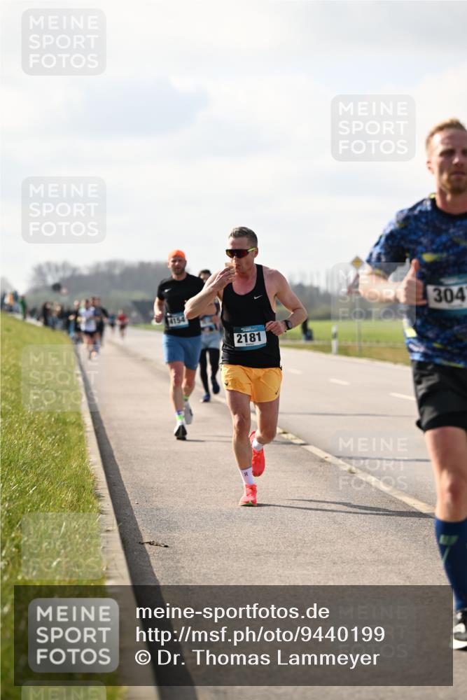 12.04.2026 - 45. Internationalen Wilhelmsburger Insellauf Dr. Thomas Lammeyer http://msf.ph/oto/9440199 12.04.2026 10:04:19 Laufen 4154, 2181, 304 meine-sportfotos.de