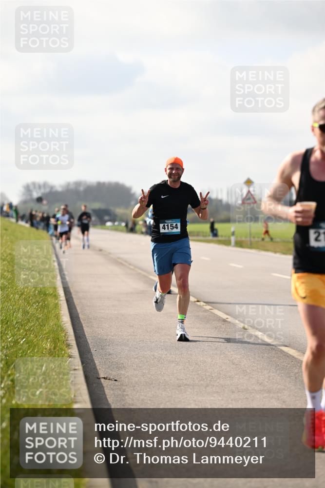 12.04.2026 - 45. Internationalen Wilhelmsburger Insellauf Dr. Thomas Lammeyer http://msf.ph/oto/9440211 12.04.2026 10:04:20 Laufen 4154, 21 meine-sportfotos.de