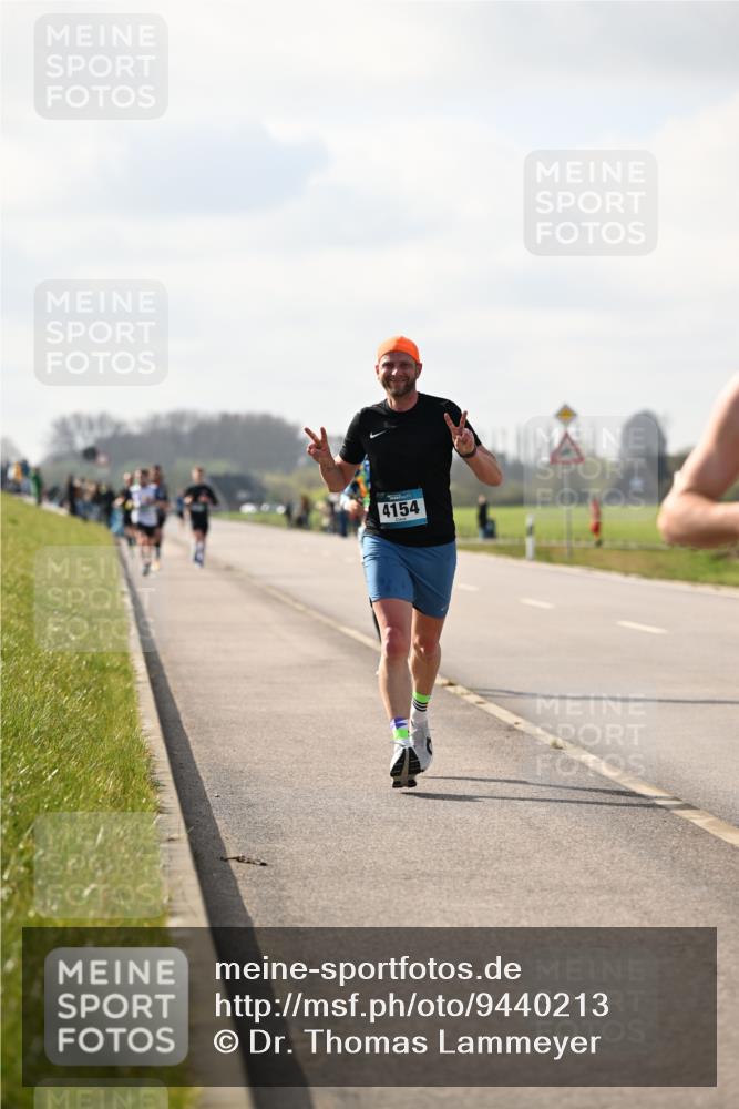 12.04.2026 - 45. Internationalen Wilhelmsburger Insellauf Dr. Thomas Lammeyer http://msf.ph/oto/9440213 12.04.2026 10:04:21 Laufen 4154 meine-sportfotos.de