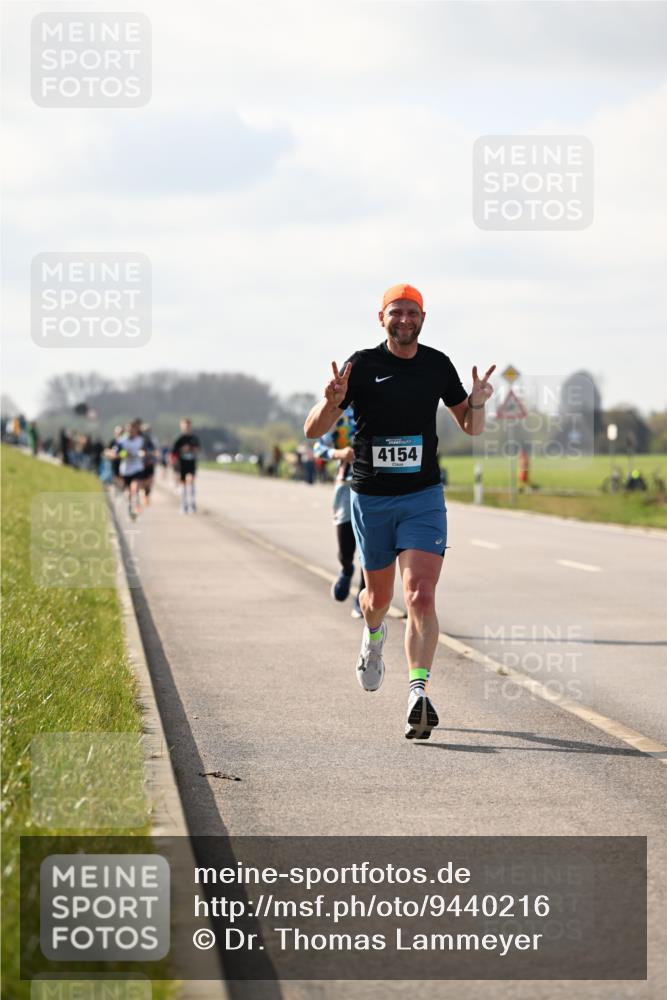 12.04.2026 - 45. Internationalen Wilhelmsburger Insellauf Dr. Thomas Lammeyer http://msf.ph/oto/9440216 12.04.2026 10:04:21 Laufen 4154 meine-sportfotos.de