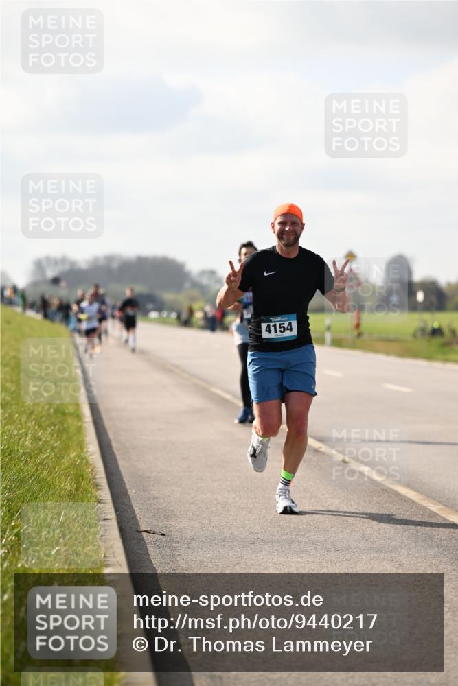 12.04.2026 - 45. Internationalen Wilhelmsburger Insellauf Dr. Thomas Lammeyer http://msf.ph/oto/9440217 12.04.2026 10:04:21 Laufen 4154 meine-sportfotos.de