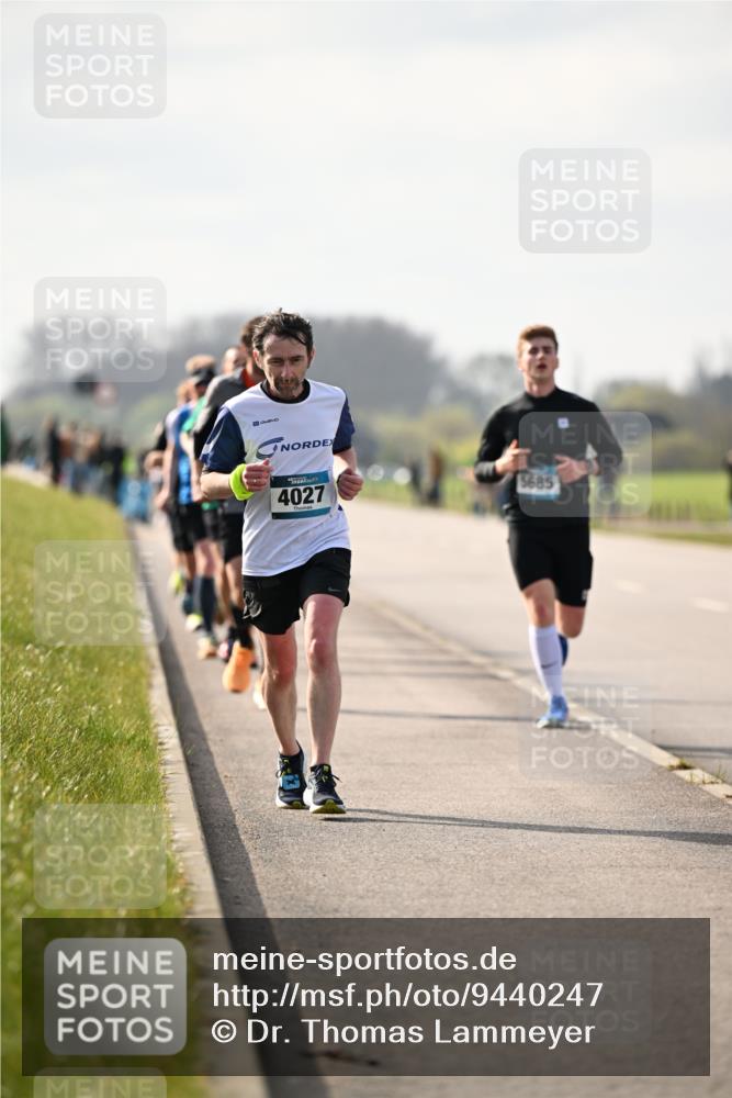 12.04.2026 - 45. Internationalen Wilhelmsburger Insellauf Dr. Thomas Lammeyer http://msf.ph/oto/9440247 12.04.2026 10:04:32 Laufen 4027, 5685 meine-sportfotos.de