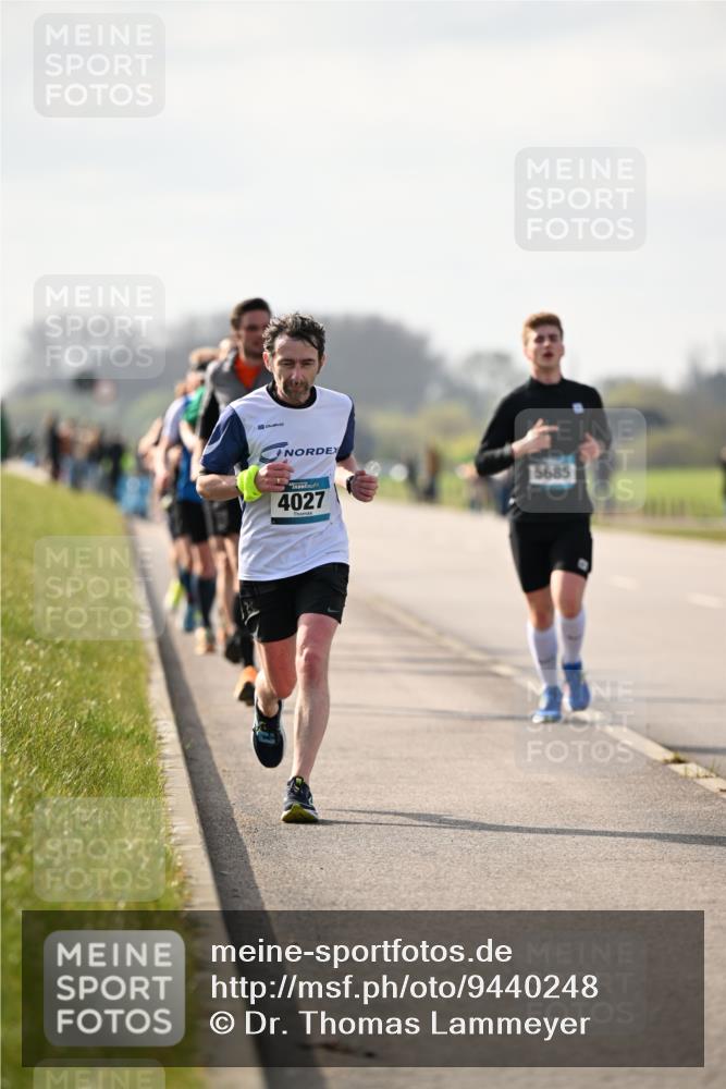 12.04.2026 - 45. Internationalen Wilhelmsburger Insellauf Dr. Thomas Lammeyer http://msf.ph/oto/9440248 12.04.2026 10:04:32 Laufen 5685, 4027 meine-sportfotos.de
