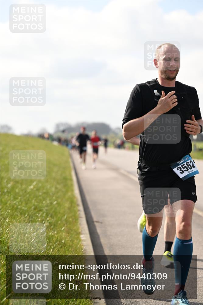12.04.2026 - 45. Internationalen Wilhelmsburger Insellauf Dr. Thomas Lammeyer http://msf.ph/oto/9440309 12.04.2026 10:04:42 Laufen 3562 meine-sportfotos.de