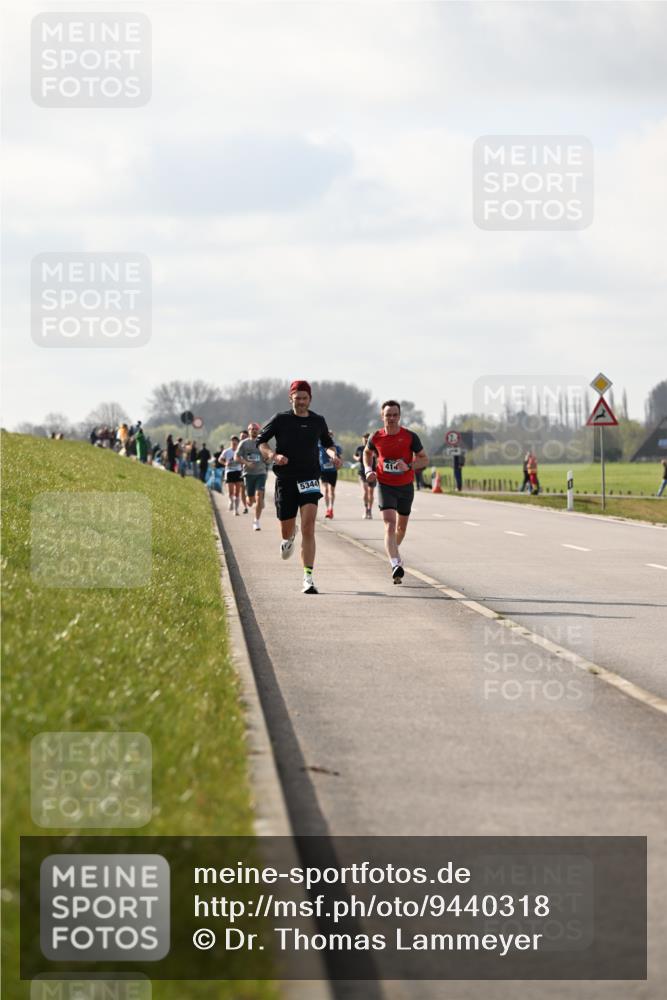 12.04.2026 - 45. Internationalen Wilhelmsburger Insellauf Dr. Thomas Lammeyer http://msf.ph/oto/9440318 12.04.2026 10:04:44 Laufen 414, 5344 meine-sportfotos.de