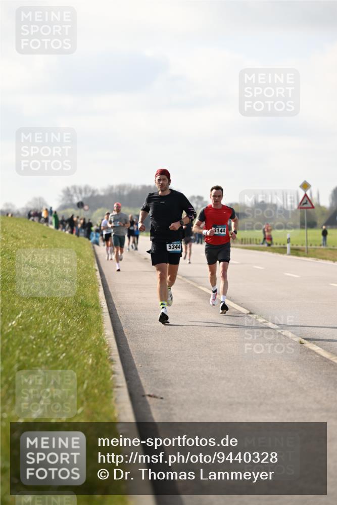 12.04.2026 - 45. Internationalen Wilhelmsburger Insellauf Dr. Thomas Lammeyer http://msf.ph/oto/9440328 12.04.2026 10:04:45 Laufen 5344, 1144 meine-sportfotos.de