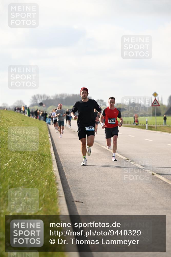 12.04.2026 - 45. Internationalen Wilhelmsburger Insellauf Dr. Thomas Lammeyer http://msf.ph/oto/9440329 12.04.2026 10:04:46 Laufen 5344, 4144 meine-sportfotos.de