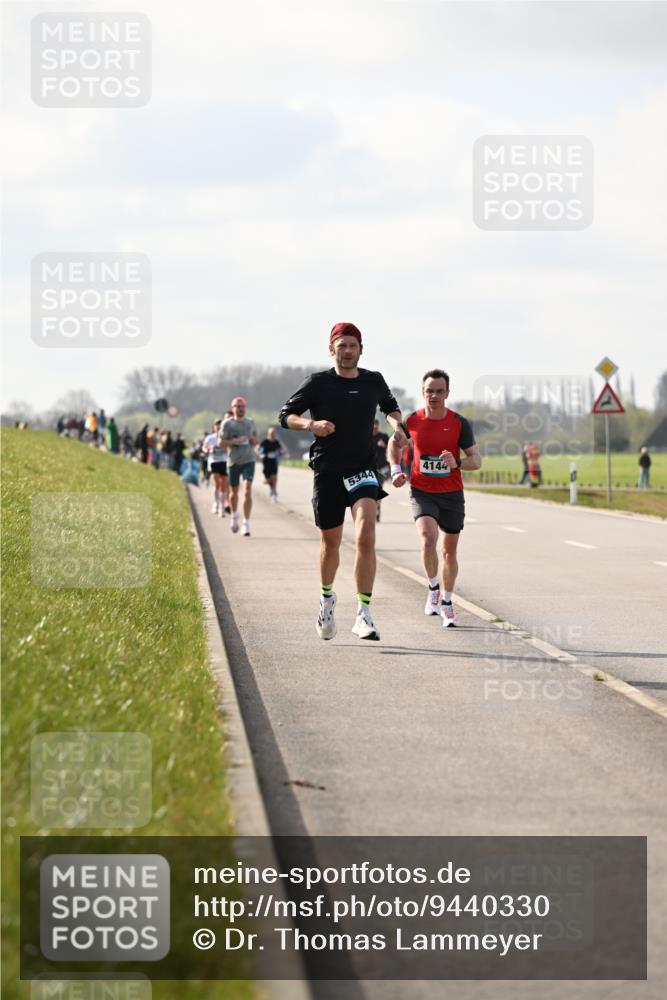 12.04.2026 - 45. Internationalen Wilhelmsburger Insellauf Dr. Thomas Lammeyer http://msf.ph/oto/9440330 12.04.2026 10:04:46 Laufen 5344, 4144 meine-sportfotos.de