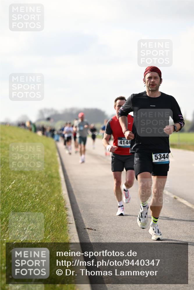 12.04.2026 - 45. Internationalen Wilhelmsburger Insellauf Dr. Thomas Lammeyer http://msf.ph/oto/9440347 12.04.2026 10:04:48 Laufen 4144, 5344 meine-sportfotos.de