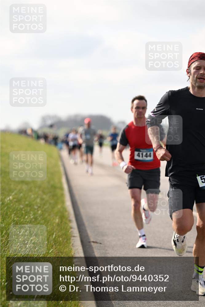 12.04.2026 - 45. Internationalen Wilhelmsburger Insellauf Dr. Thomas Lammeyer http://msf.ph/oto/9440352 12.04.2026 10:04:49 Laufen 4144, 5 meine-sportfotos.de