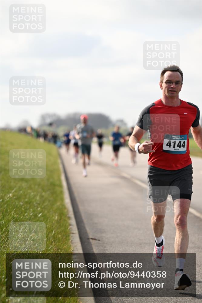 12.04.2026 - 45. Internationalen Wilhelmsburger Insellauf Dr. Thomas Lammeyer http://msf.ph/oto/9440358 12.04.2026 10:04:50 Laufen 4144 meine-sportfotos.de