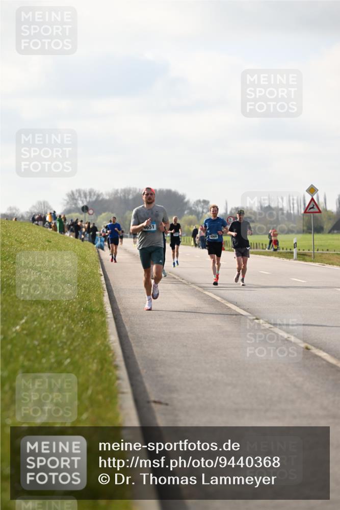 12.04.2026 - 45. Internationalen Wilhelmsburger Insellauf Dr. Thomas Lammeyer http://msf.ph/oto/9440368 12.04.2026 10:04:51 Laufen 4651, 4068 meine-sportfotos.de