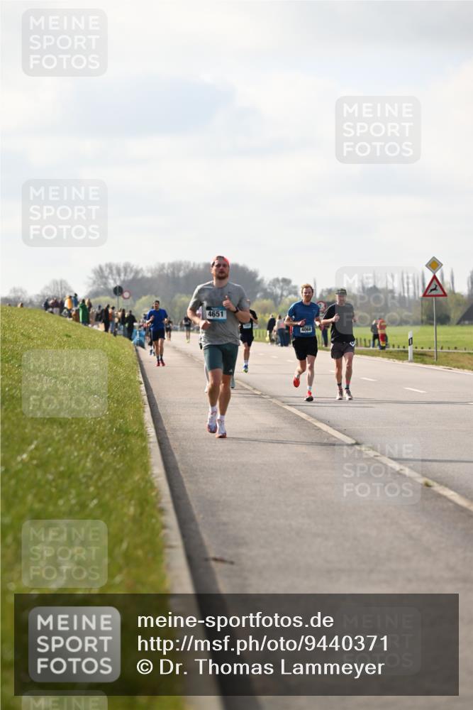 12.04.2026 - 45. Internationalen Wilhelmsburger Insellauf Dr. Thomas Lammeyer http://msf.ph/oto/9440371 12.04.2026 10:04:52 Laufen 4651, 4068 meine-sportfotos.de