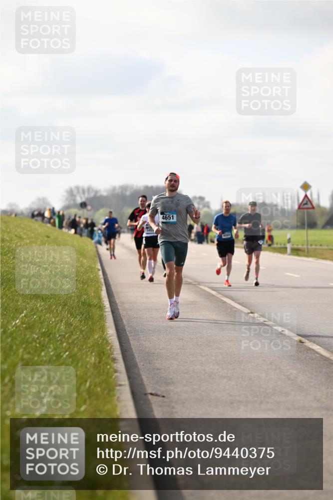 12.04.2026 - 45. Internationalen Wilhelmsburger Insellauf Dr. Thomas Lammeyer http://msf.ph/oto/9440375 12.04.2026 10:04:53 Laufen 4651 meine-sportfotos.de