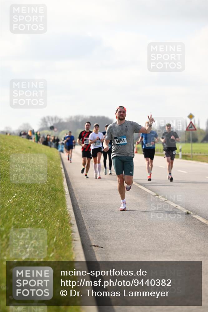 12.04.2026 - 45. Internationalen Wilhelmsburger Insellauf Dr. Thomas Lammeyer http://msf.ph/oto/9440382 12.04.2026 10:04:53 Laufen 4651 meine-sportfotos.de