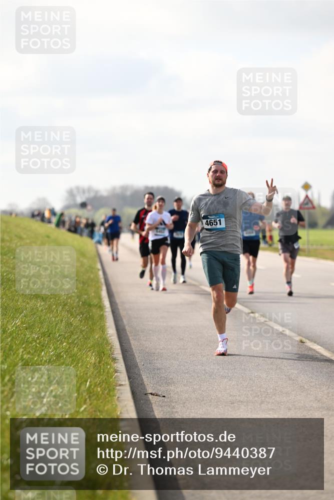 12.04.2026 - 45. Internationalen Wilhelmsburger Insellauf Dr. Thomas Lammeyer http://msf.ph/oto/9440387 12.04.2026 10:04:54 Laufen 4651 meine-sportfotos.de