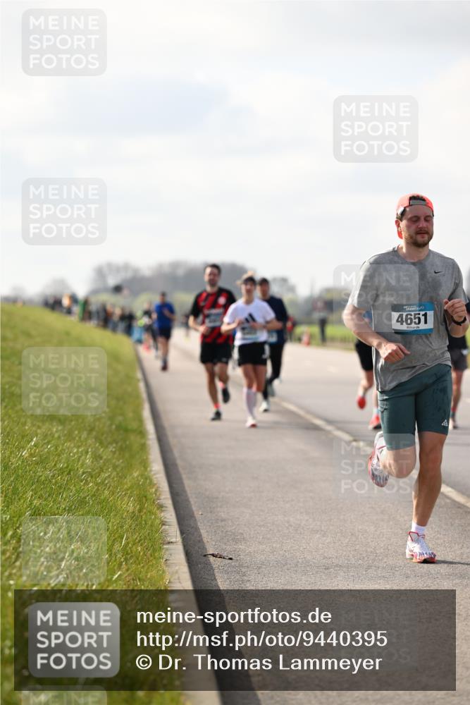 12.04.2026 - 45. Internationalen Wilhelmsburger Insellauf Dr. Thomas Lammeyer http://msf.ph/oto/9440395 12.04.2026 10:04:55 Laufen 4651 meine-sportfotos.de