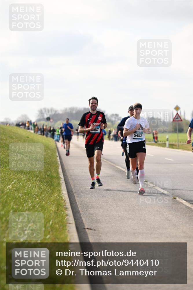 12.04.2026 - 45. Internationalen Wilhelmsburger Insellauf Dr. Thomas Lammeyer http://msf.ph/oto/9440410 12.04.2026 10:04:58 Laufen 4087, 5452 meine-sportfotos.de