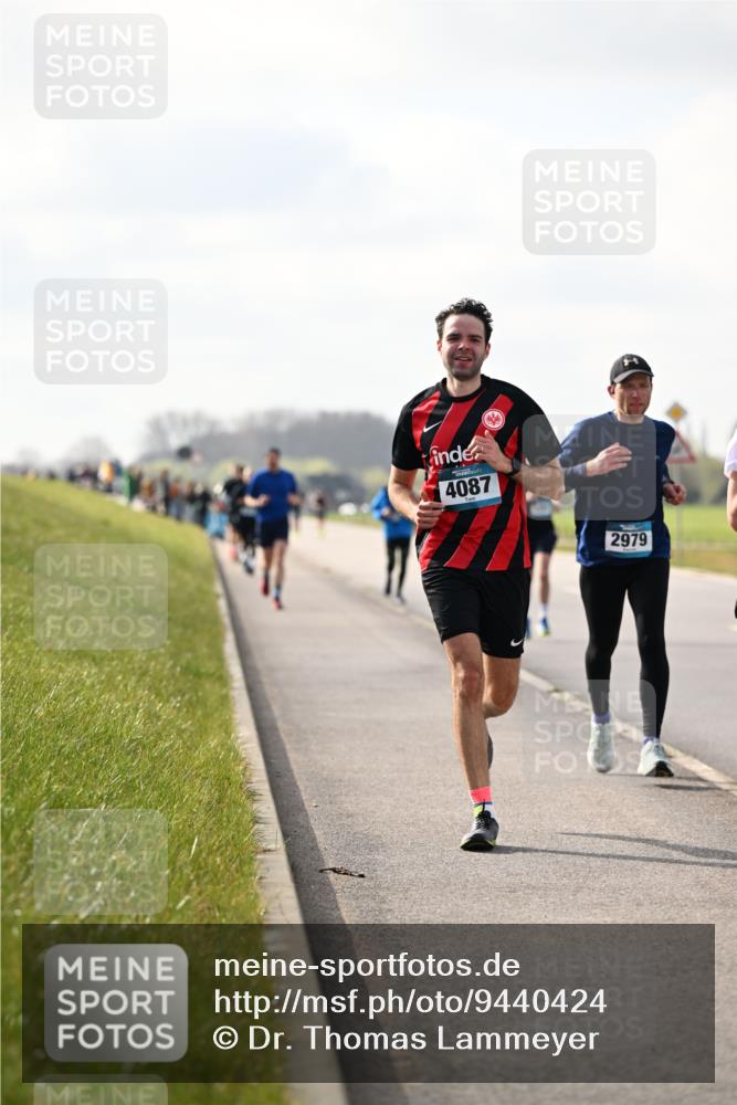 12.04.2026 - 45. Internationalen Wilhelmsburger Insellauf Dr. Thomas Lammeyer http://msf.ph/oto/9440424 12.04.2026 10:04:59 Laufen 4087, 2979 meine-sportfotos.de