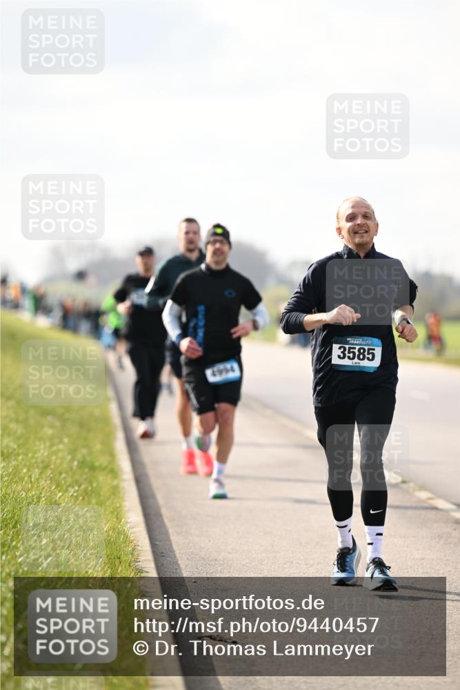 12.04.2026 - 45. Internationalen Wilhelmsburger Insellauf Dr. Thomas Lammeyer http://msf.ph/oto/9440457 12.04.2026 10:05:13 Laufen 3585 meine-sportfotos.de