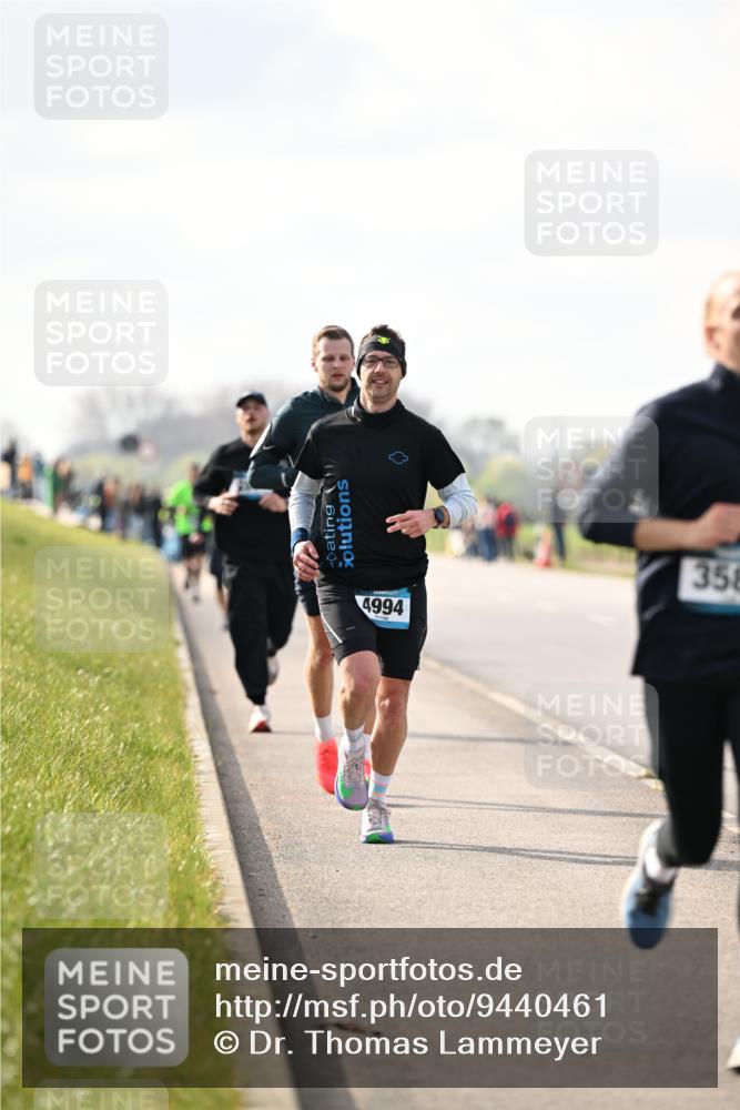 12.04.2026 - 45. Internationalen Wilhelmsburger Insellauf Dr. Thomas Lammeyer http://msf.ph/oto/9440461 12.04.2026 10:05:14 Laufen 4994, 35 meine-sportfotos.de