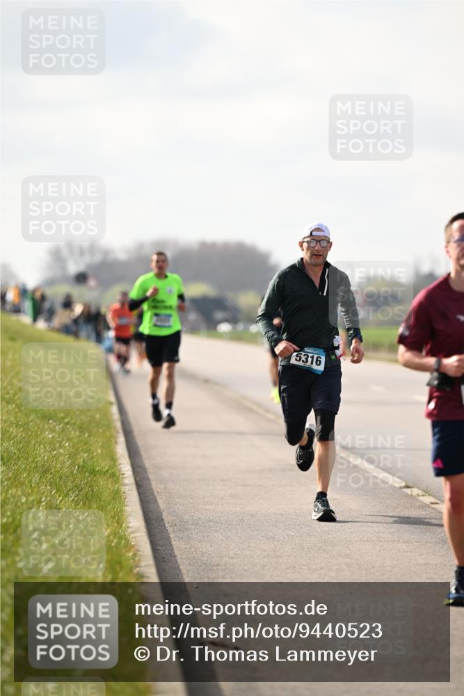 12.04.2026 - 45. Internationalen Wilhelmsburger Insellauf Dr. Thomas Lammeyer http://msf.ph/oto/9440523 12.04.2026 10:05:23 Laufen 5316 meine-sportfotos.de