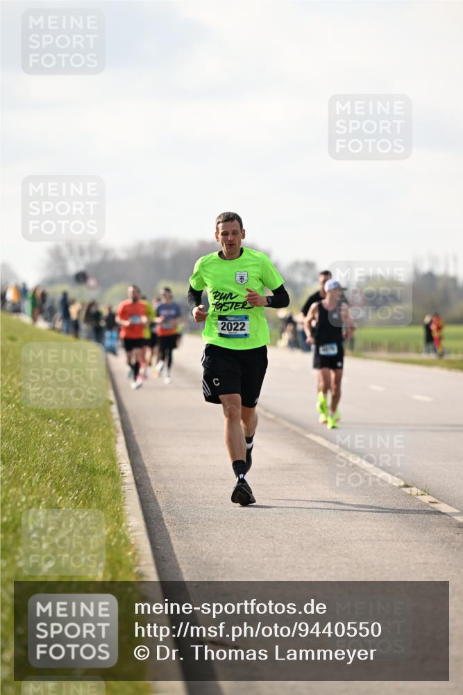 12.04.2026 - 45. Internationalen Wilhelmsburger Insellauf Dr. Thomas Lammeyer http://msf.ph/oto/9440550 12.04.2026 10:05:27 Laufen 2022 meine-sportfotos.de