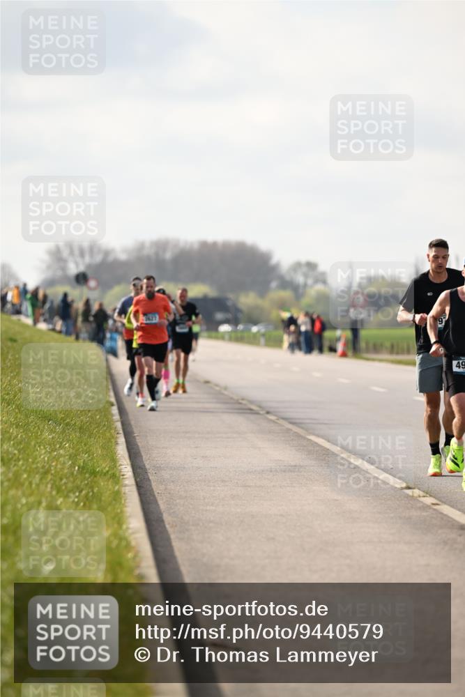 12.04.2026 - 45. Internationalen Wilhelmsburger Insellauf Dr. Thomas Lammeyer http://msf.ph/oto/9440579 12.04.2026 10:05:31 Laufen 49 meine-sportfotos.de