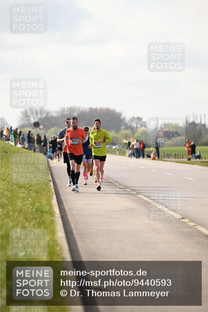 12.04.2026 - 45. Internationalen Wilhelmsburger Insellauf Dr. Thomas Lammeyer http://msf.ph/oto/9440593 12.04.2026 10:05:34 Laufen 2627, 5833 meine-sportfotos.de
