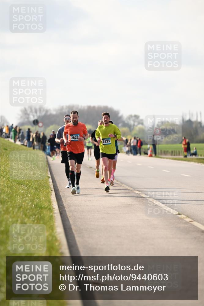 12.04.2026 - 45. Internationalen Wilhelmsburger Insellauf Dr. Thomas Lammeyer http://msf.ph/oto/9440603 12.04.2026 10:05:35 Laufen 2627, 5833 meine-sportfotos.de