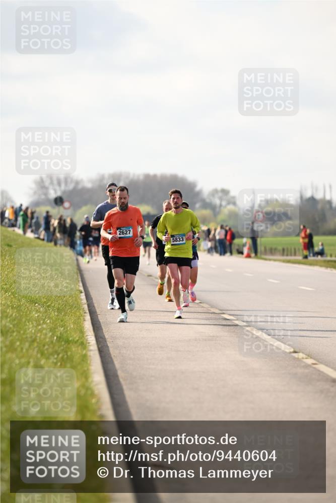 12.04.2026 - 45. Internationalen Wilhelmsburger Insellauf Dr. Thomas Lammeyer http://msf.ph/oto/9440604 12.04.2026 10:05:35 Laufen 2627, 5833 meine-sportfotos.de