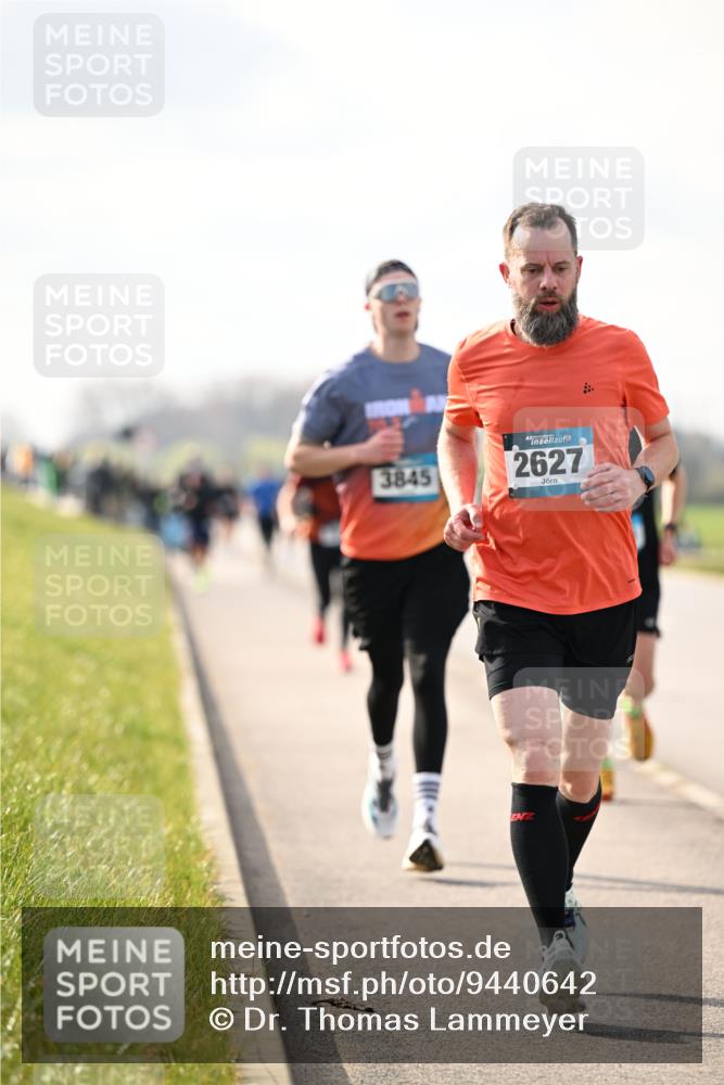 12.04.2026 - 45. Internationalen Wilhelmsburger Insellauf Dr. Thomas Lammeyer http://msf.ph/oto/9440642 12.04.2026 10:05:41 Laufen 3845, 45, 2627 meine-sportfotos.de