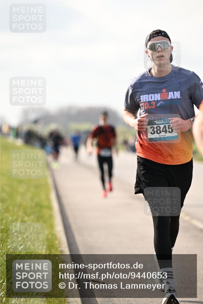 12.04.2026 - 45. Internationalen Wilhelmsburger Insellauf Dr. Thomas Lammeyer http://msf.ph/oto/9440653 12.04.2026 10:05:43 Laufen 70, 3, 45, 3845 meine-sportfotos.de