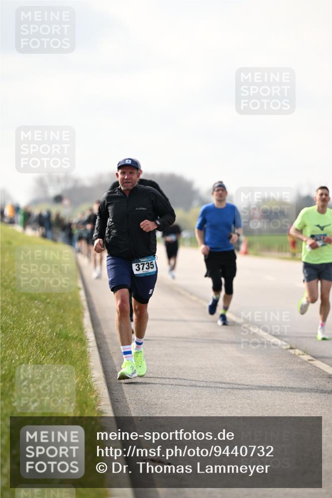12.04.2026 - 45. Internationalen Wilhelmsburger Insellauf Dr. Thomas Lammeyer http://msf.ph/oto/9440732 12.04.2026 10:05:55 Laufen 3735 meine-sportfotos.de