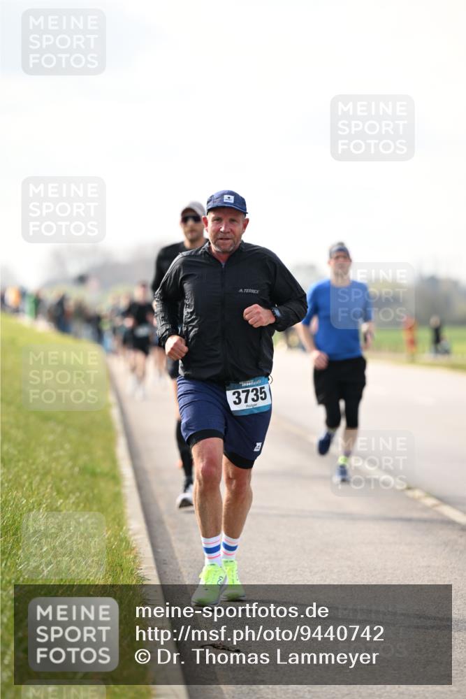 12.04.2026 - 45. Internationalen Wilhelmsburger Insellauf Dr. Thomas Lammeyer http://msf.ph/oto/9440742 12.04.2026 10:05:56 Laufen 3735 meine-sportfotos.de