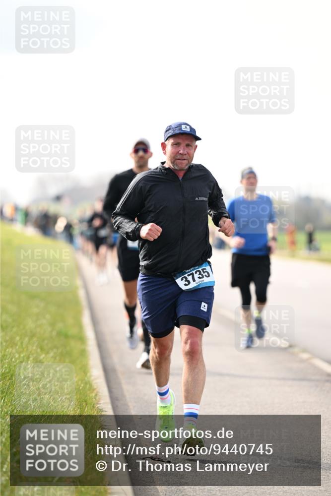 12.04.2026 - 45. Internationalen Wilhelmsburger Insellauf Dr. Thomas Lammeyer http://msf.ph/oto/9440745 12.04.2026 10:05:57 Laufen 3735 meine-sportfotos.de