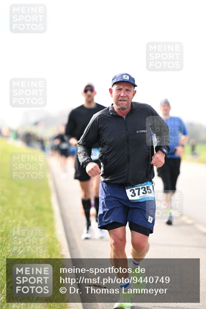 12.04.2026 - 45. Internationalen Wilhelmsburger Insellauf Dr. Thomas Lammeyer http://msf.ph/oto/9440749 12.04.2026 10:05:57 Laufen 3735 meine-sportfotos.de