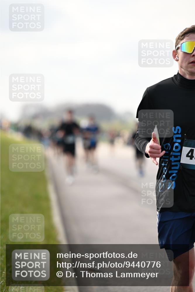 12.04.2026 - 45. Internationalen Wilhelmsburger Insellauf Dr. Thomas Lammeyer http://msf.ph/oto/9440776 12.04.2026 10:06:02 Laufen 4 meine-sportfotos.de