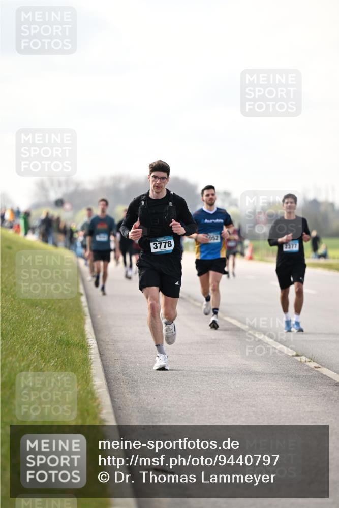 12.04.2026 - 45. Internationalen Wilhelmsburger Insellauf Dr. Thomas Lammeyer http://msf.ph/oto/9440797 12.04.2026 10:06:05 Laufen 3778, 052 meine-sportfotos.de