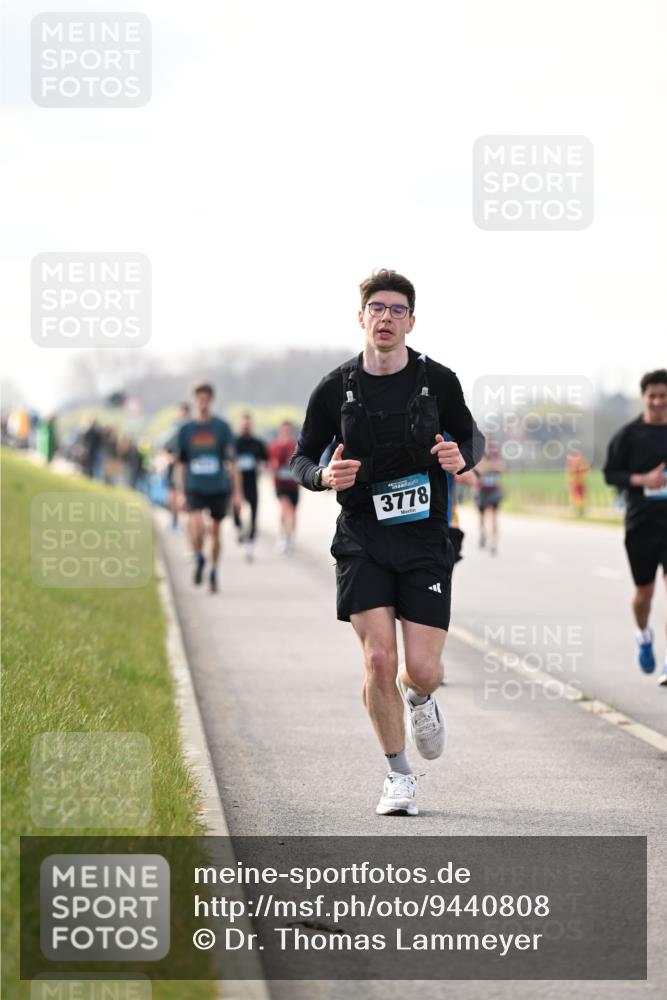 12.04.2026 - 45. Internationalen Wilhelmsburger Insellauf Dr. Thomas Lammeyer http://msf.ph/oto/9440808 12.04.2026 10:06:07 Laufen 3778 meine-sportfotos.de