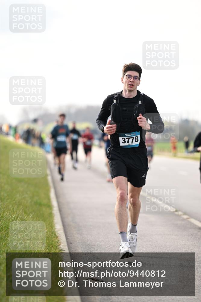12.04.2026 - 45. Internationalen Wilhelmsburger Insellauf Dr. Thomas Lammeyer http://msf.ph/oto/9440812 12.04.2026 10:06:07 Laufen 3778 meine-sportfotos.de