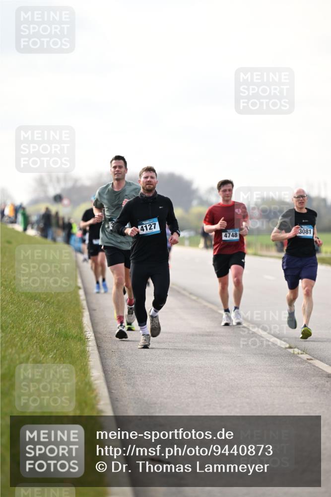 12.04.2026 - 45. Internationalen Wilhelmsburger Insellauf Dr. Thomas Lammeyer http://msf.ph/oto/9440873 12.04.2026 10:06:16 Laufen 4127, 4748, 3081 meine-sportfotos.de