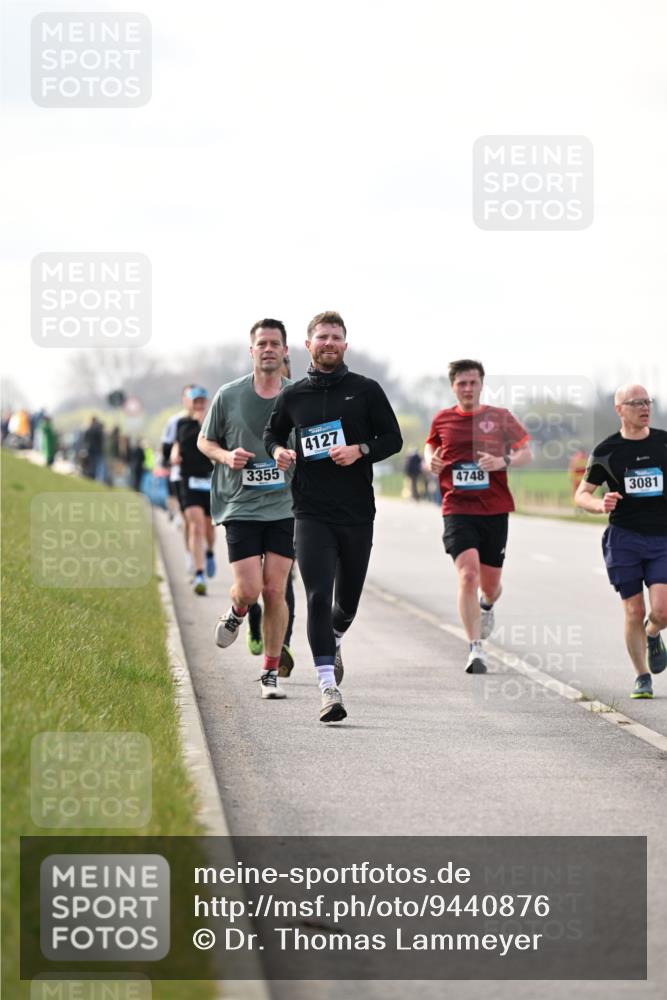 12.04.2026 - 45. Internationalen Wilhelmsburger Insellauf Dr. Thomas Lammeyer http://msf.ph/oto/9440876 12.04.2026 10:06:17 Laufen 3355, 4127, 4748, 3081 meine-sportfotos.de